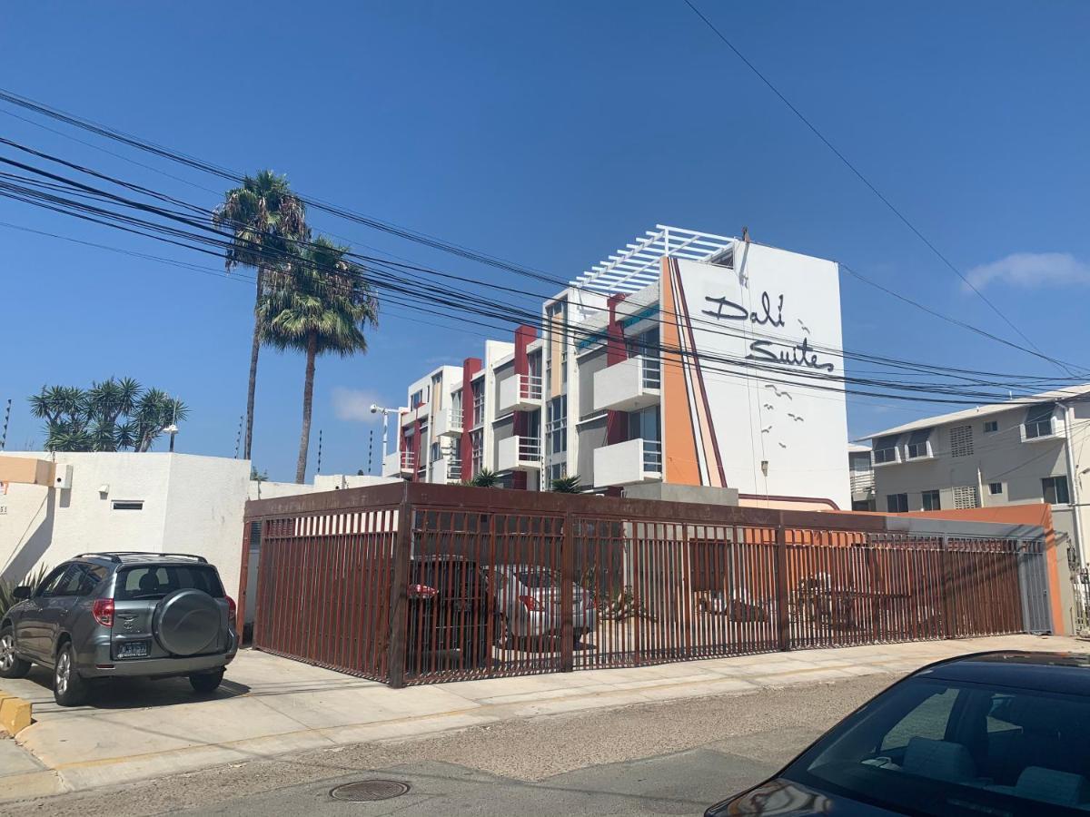 Dali Suites Hotel Tijuana Extérieur photo