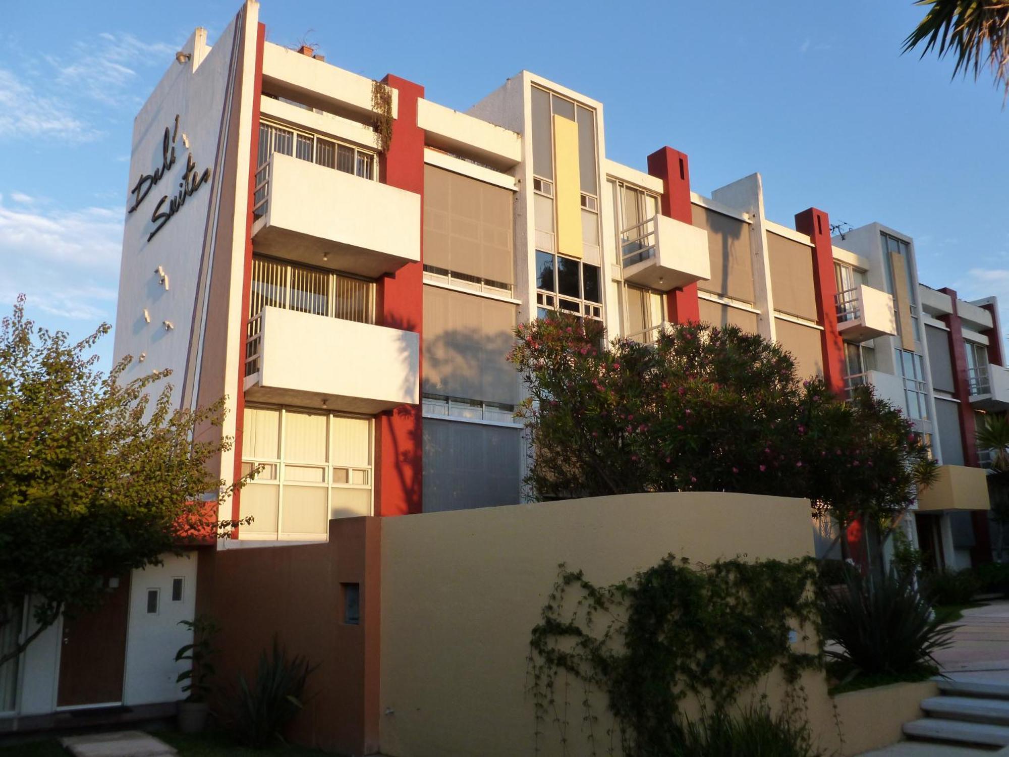 Dali Suites Hotel Tijuana Extérieur photo